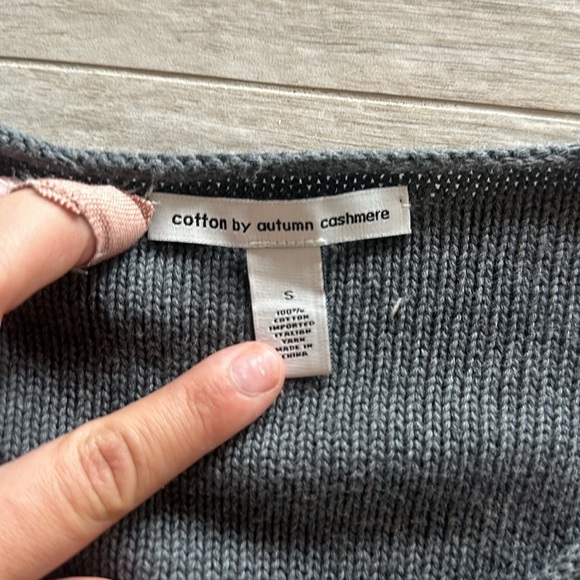 Cotton by autumn Cashmere woman’s cropped sweater size small - Picture 6 of 10